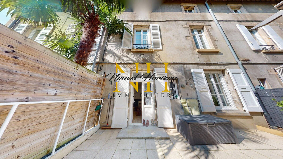 Appartement à RIVE-DE-GIER