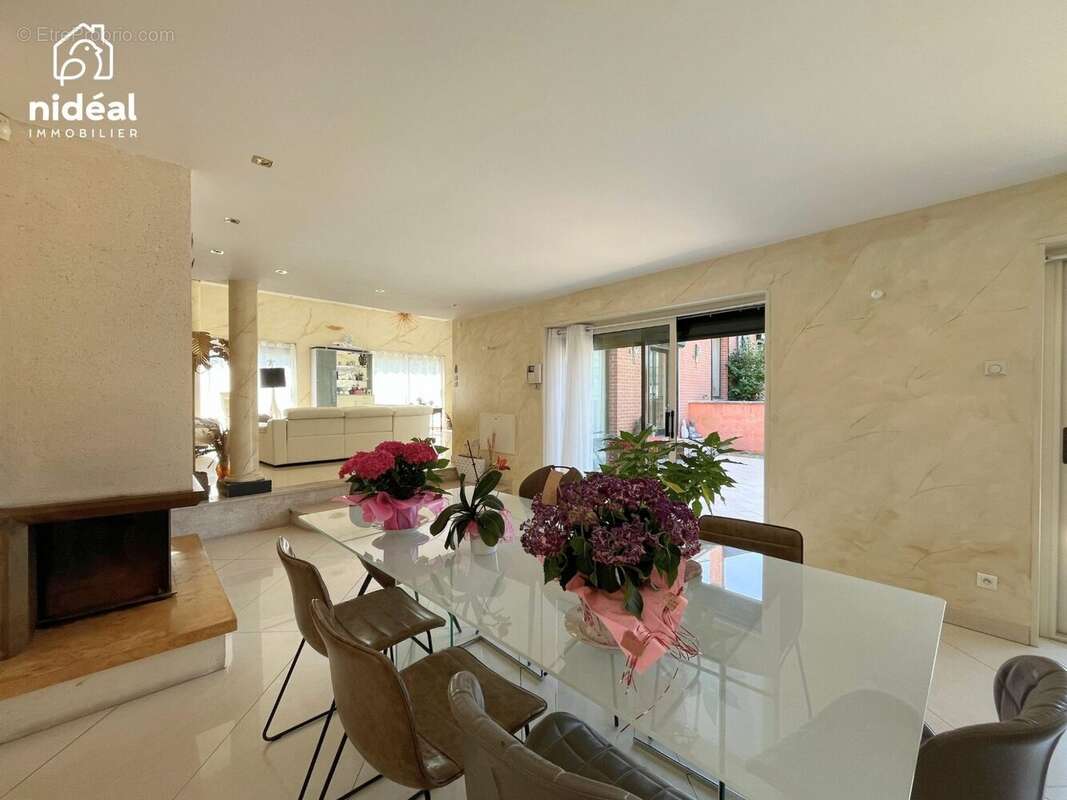 Maison à ENGLEFONTAINE