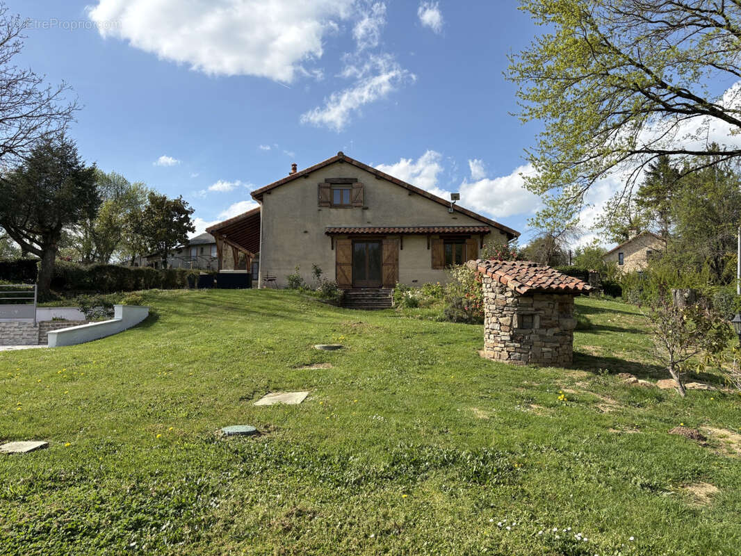 Maison à NEXON