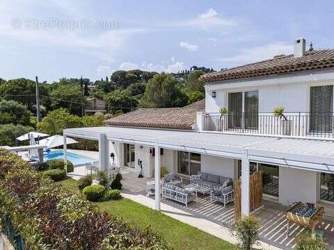 Maison à MOUGINS