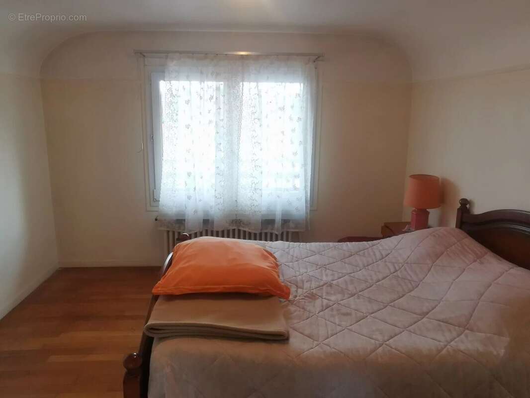Maison à VILLEJUIF