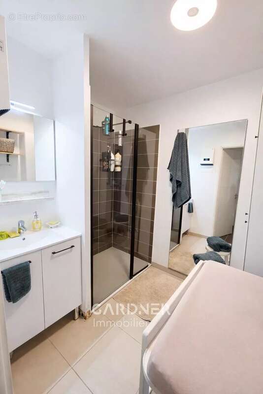 Appartement à AURIOL