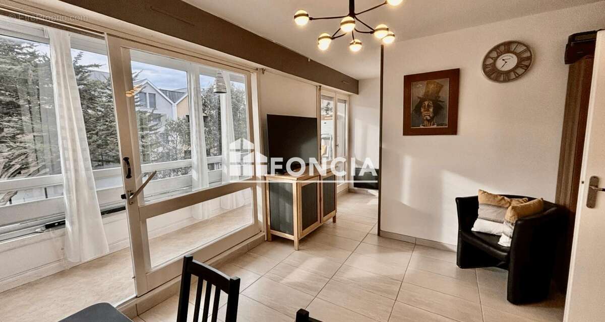 Appartement à COURSEULLES-SUR-MER
