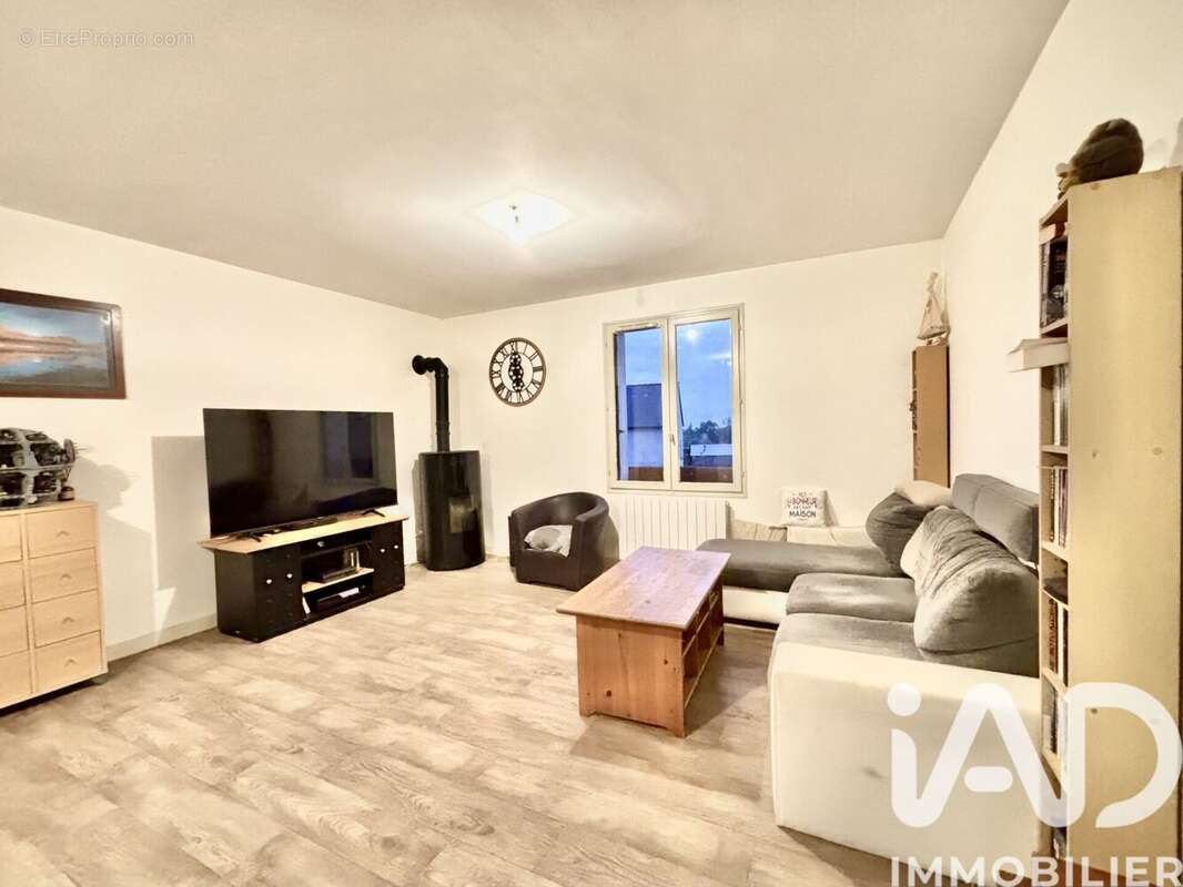 Photo 4 - Maison à TINTENIAC