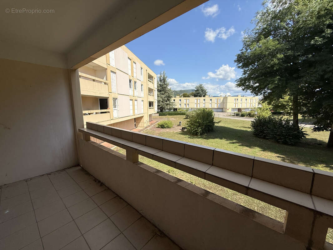 Appartement à LAGNIEU