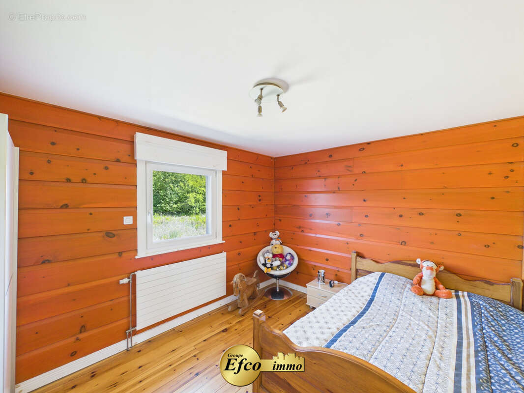 Belle maison Canadienne sur un magnifique terrain - photo 23
