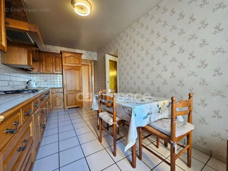 Maison à PANISSIERES