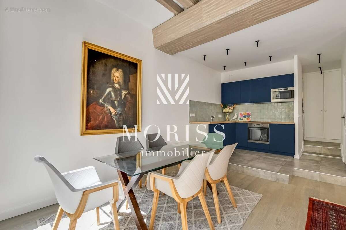 Appartement à PARIS-4E