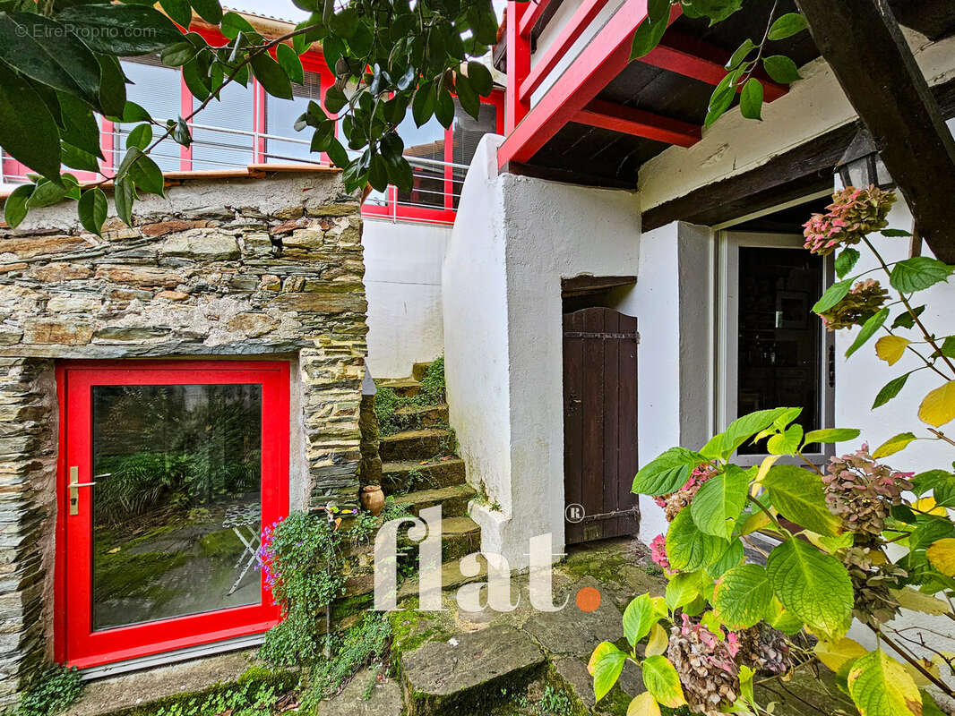 Maison à PONT-SAINT-MARTIN