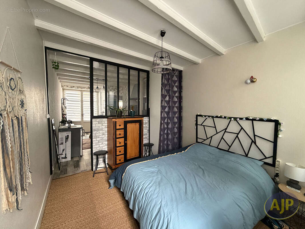 Appartement à PONS