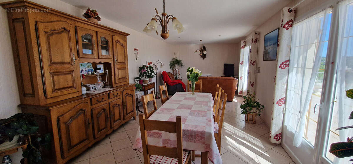 Maison à CUSSET