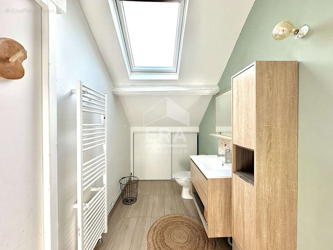 Maison à SAINT-PIERRE-LES-NEMOURS