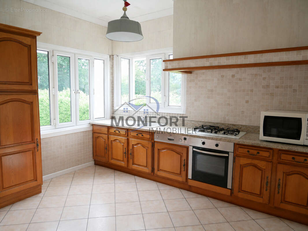 Maison rénovée à Miramont   5 chambres   Possibilité 2 logements - photo 17