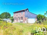 Photo 1 - Maison à LA NEUVILLE-CHANT-D'OISEL