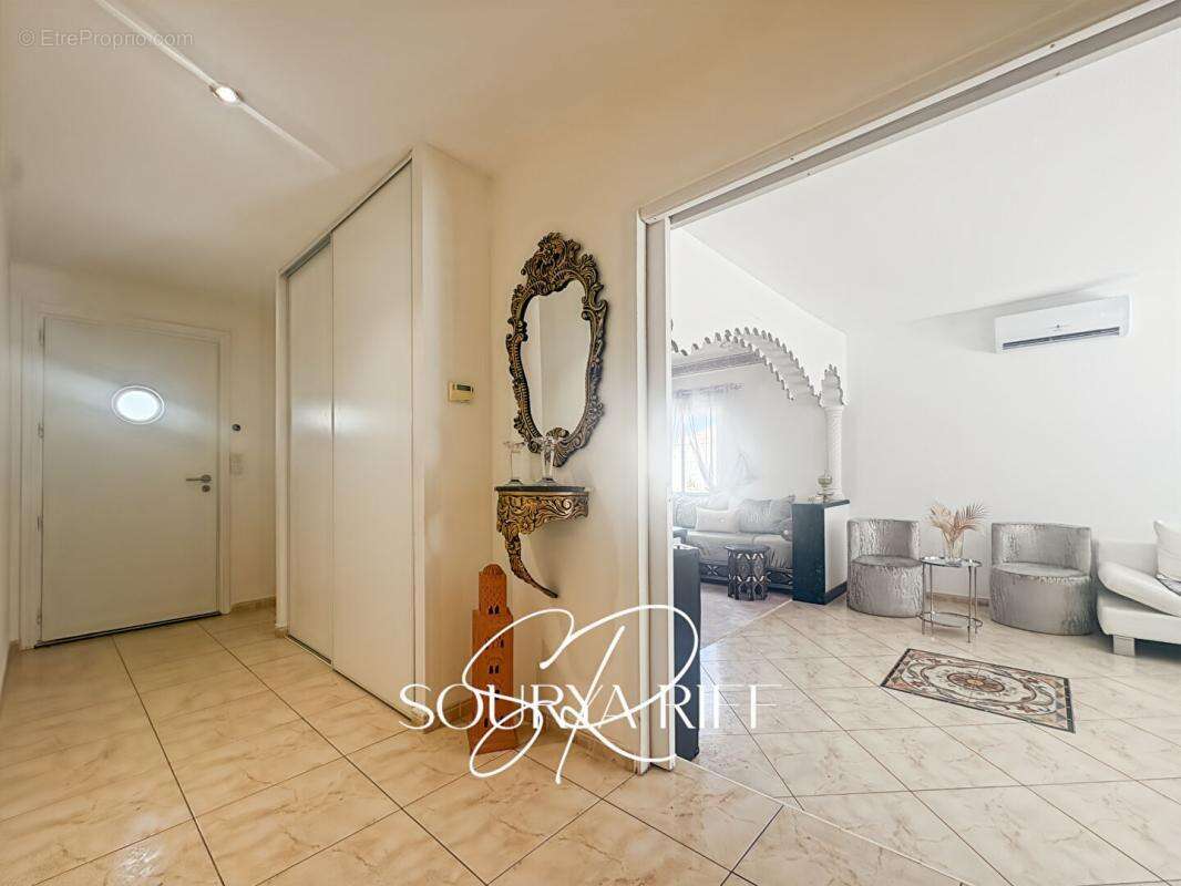 Maison Villalier 177 m2 avec piscine, pool-house et beaux volumes - photo 5