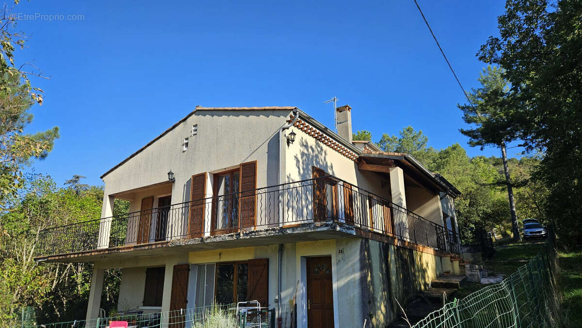 Maison 190 m² à Vals-Les-Bains  - photo 4