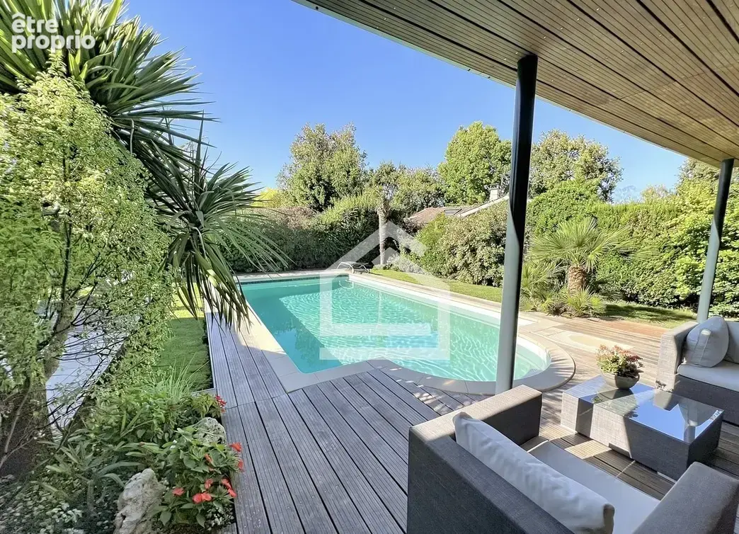 Saint Aubin de Médoc - Villa familiale avec piscine et garage dans un quartier privilégié - photo 5
