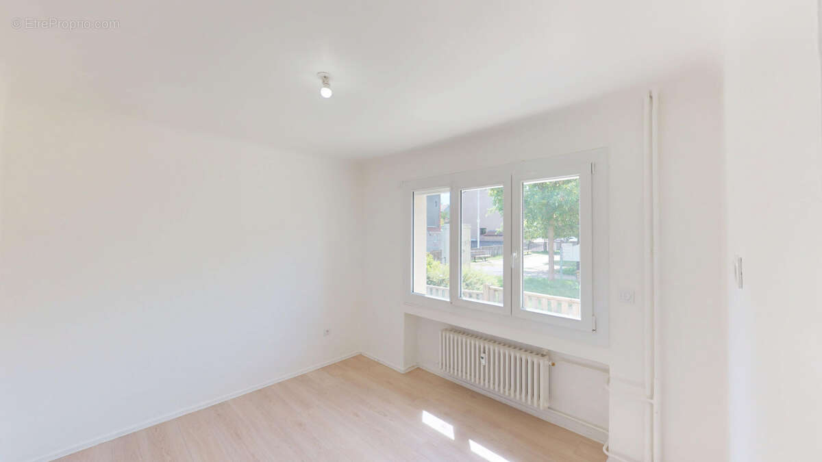 Appartement à FRAISSES