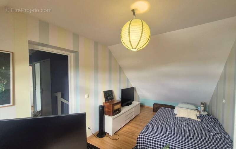 Maison 4 chambres – Aucun travaux – Jardin sans vis-à-vis – Laval - photo 9