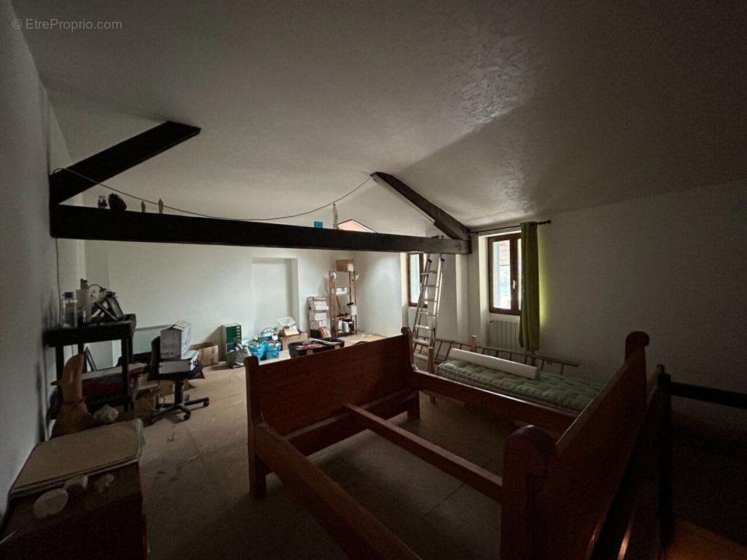 Maison à ROMANS-SUR-ISERE