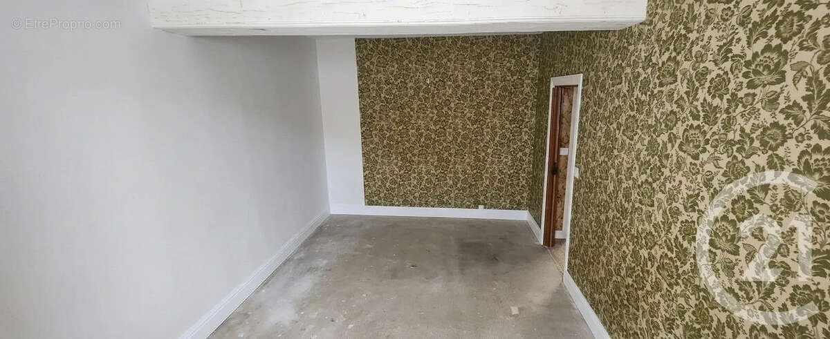 Maison à EPIRY