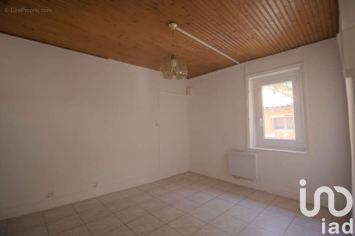 Photo 8 - Maison à MONTMERLE-SUR-SAONE