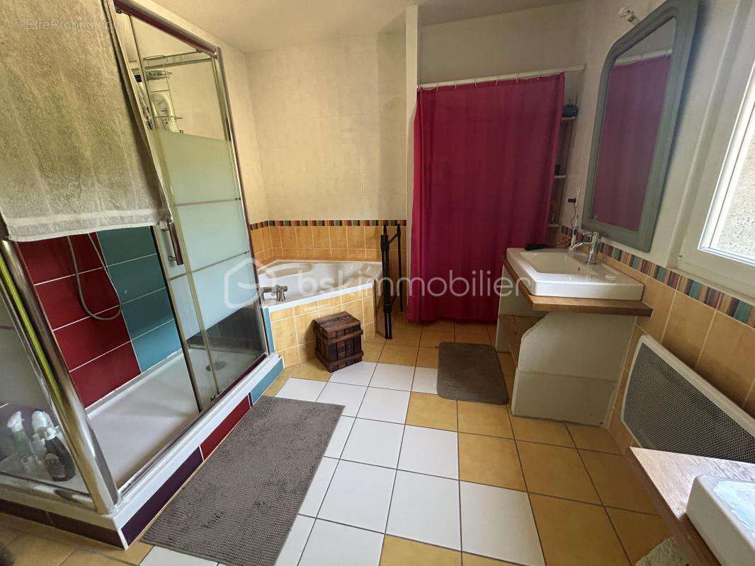 Belle maison en pierres - gîte - grange - piscine - terrain - photo 9