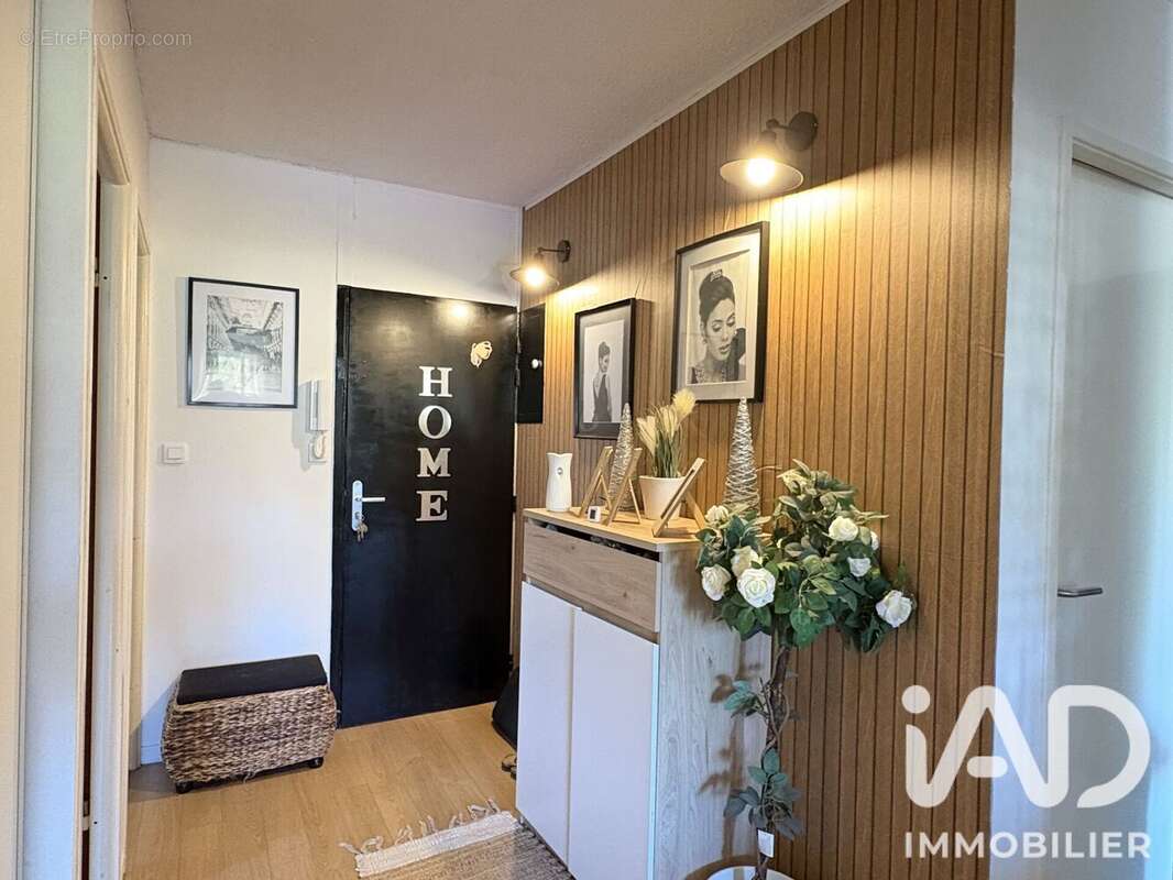 Appartement 76 m² à Lormont  - photo 6