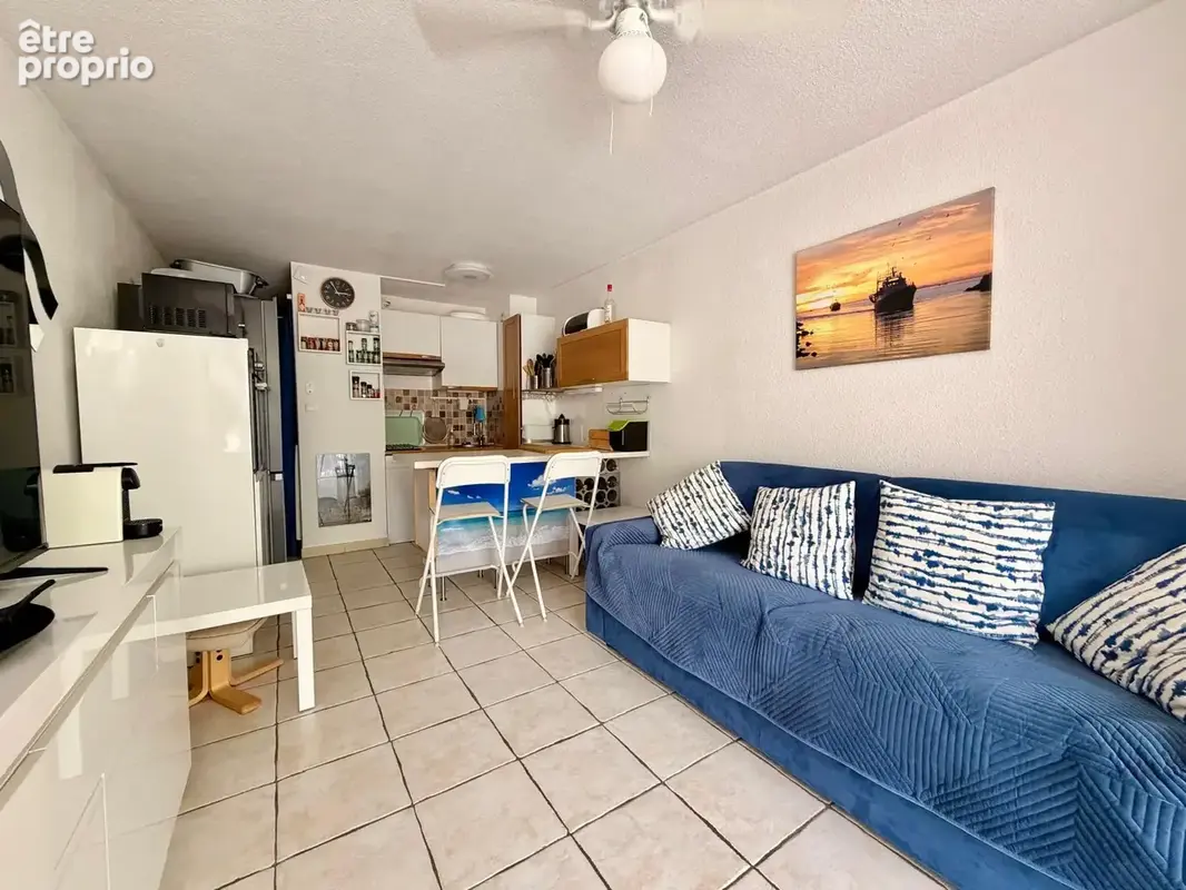 Appartement studio cabine de 29m2 en rez-de-jardin avec vue dégagée sur le port - PORT CAMARGUE PLAGE SUD - photo 2