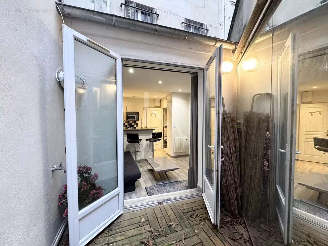 Appartement à PARIS-6E