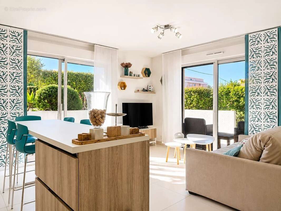 Appartement 2 pieces en rdj - residence recente  - antibes - photo 3