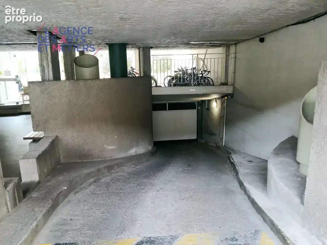 PARKING - rue de la Villette - photo 4