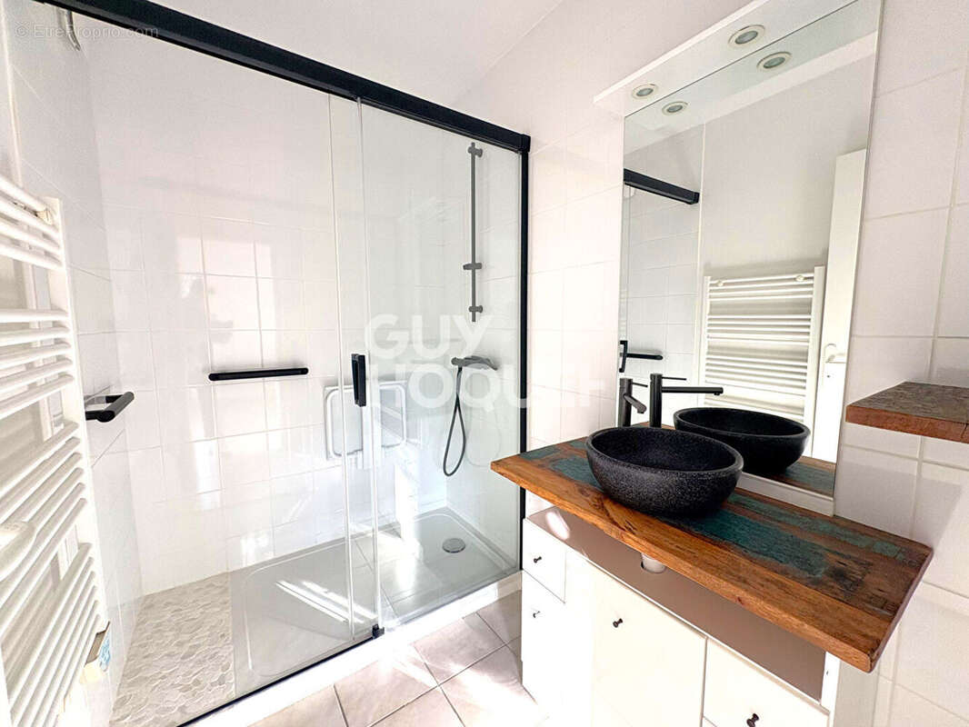 Appartement à SAVIGNEUX