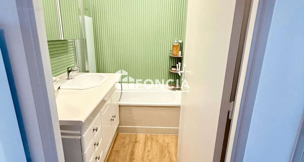 Appartement à SAINT-RAPHAEL