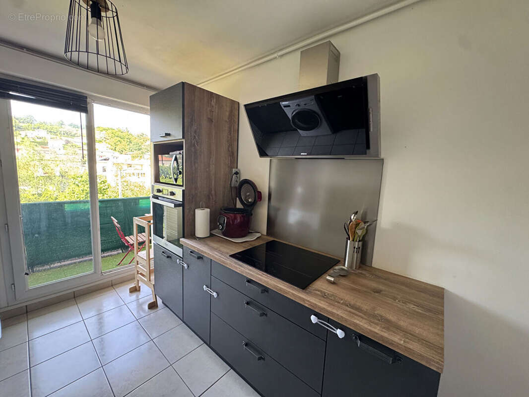Appartement Saint Etienne 4 pièce(s) 74.67 m2 - photo 3