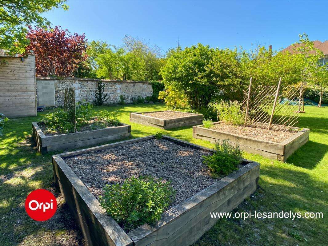 Maison de caractère entièrement rénovée - À Vendre 4 chambres - Bureau - Jardin - photo 24