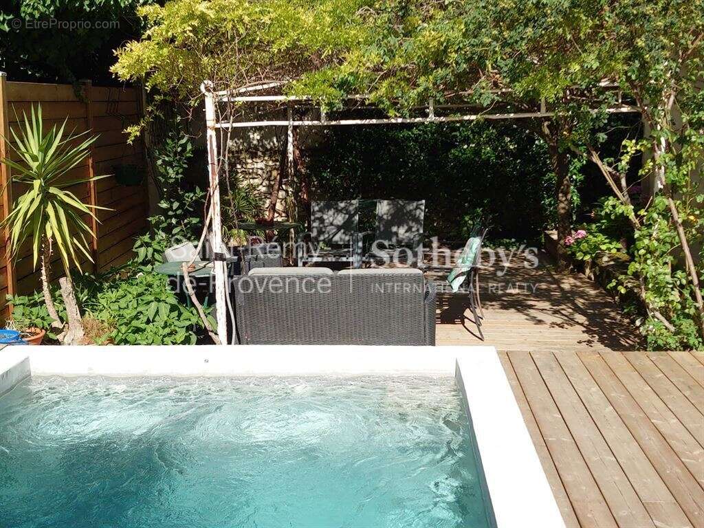 Maison à SAINT-REMY-DE-PROVENCE