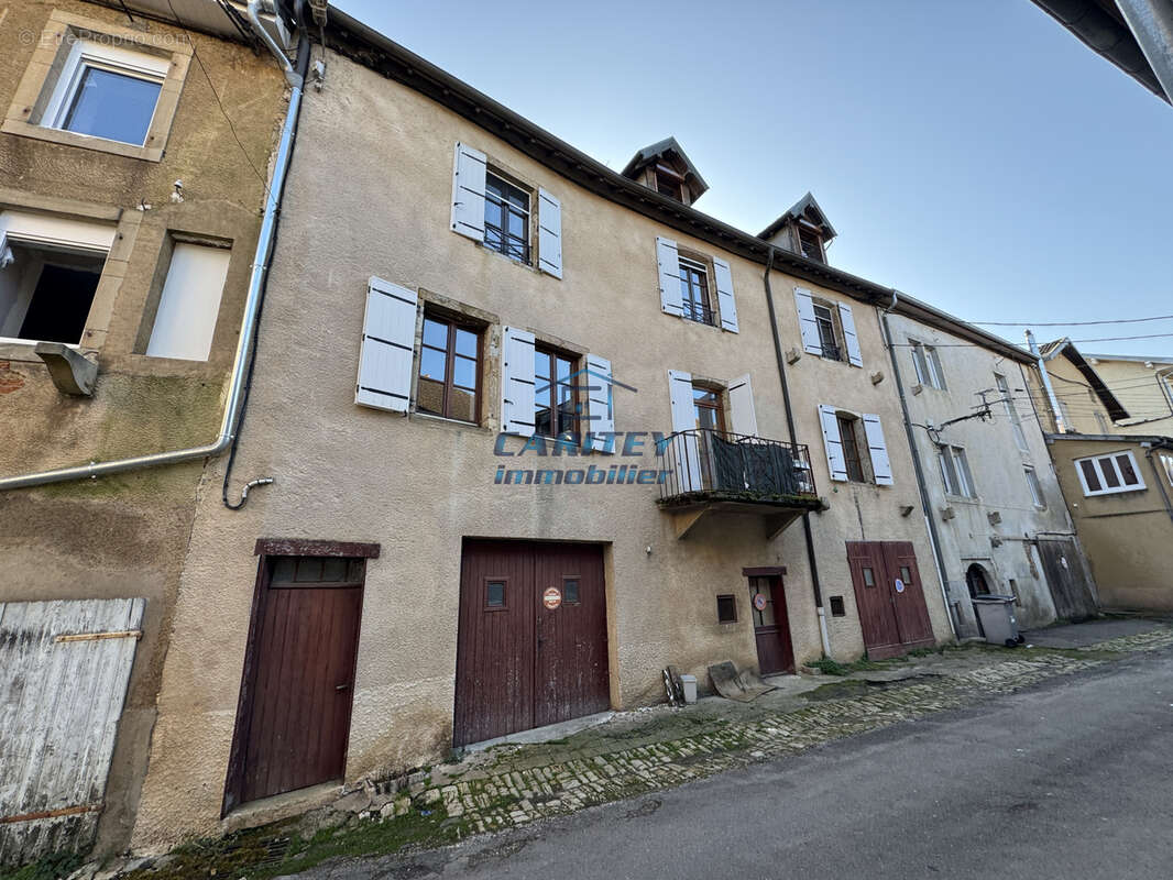 Appartement à ROUGEMONT