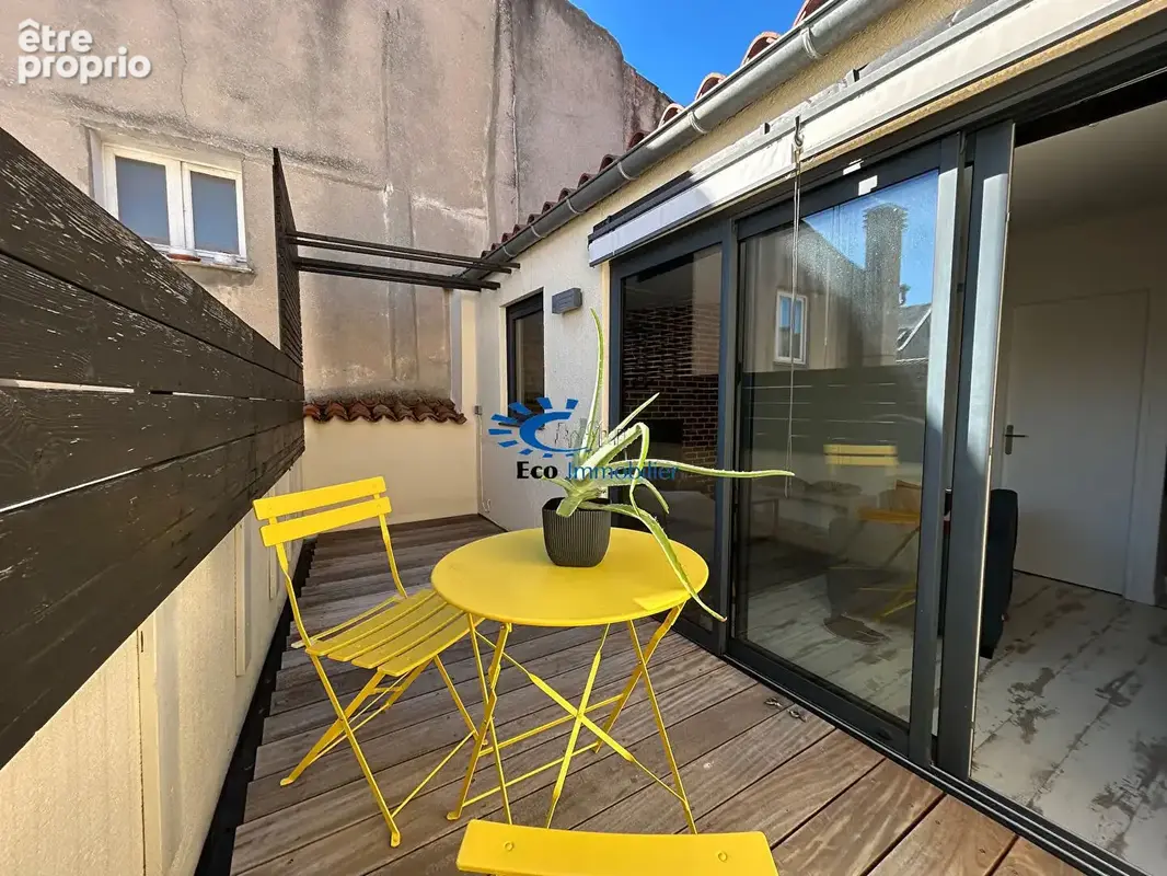 EXCLUSIVITE La Rochelle Centre ville appartement T2 avec terrasse. - photo 12