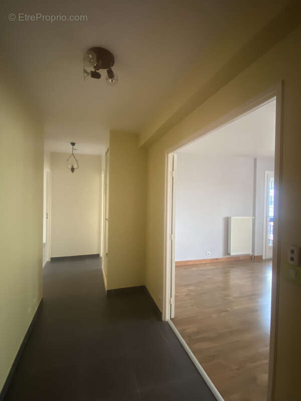 Appartement à MAUREPAS