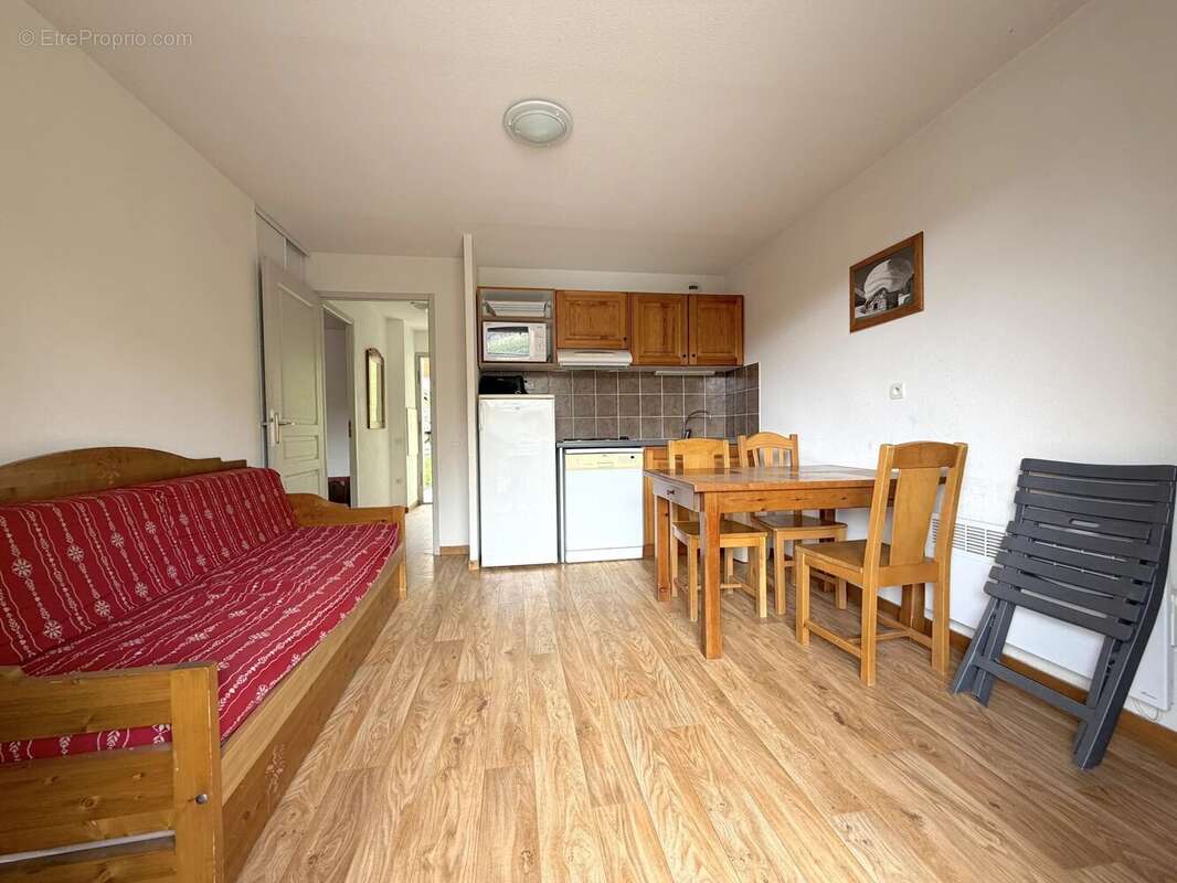 Appartement à ALBIEZ-MONTROND