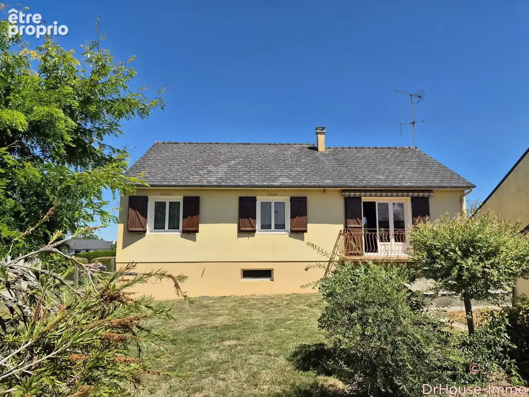 Maison 6 pièces 94 m² à vendre à Ernee (53500) - photo 5