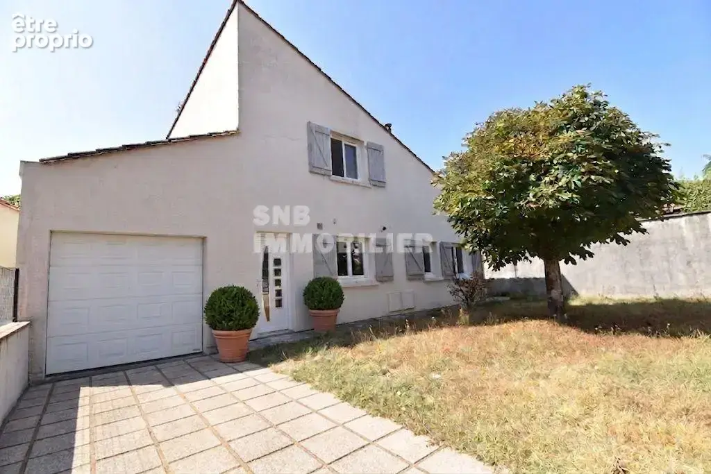 image exterieur facade - Maison à L'ISLE-D'ESPAGNAC