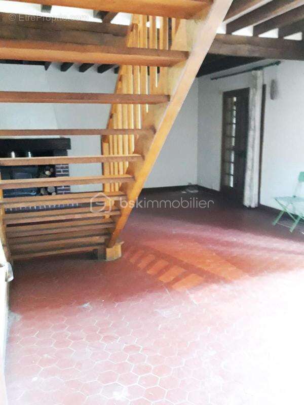 Maison à CHATENAY-SUR-SEINE