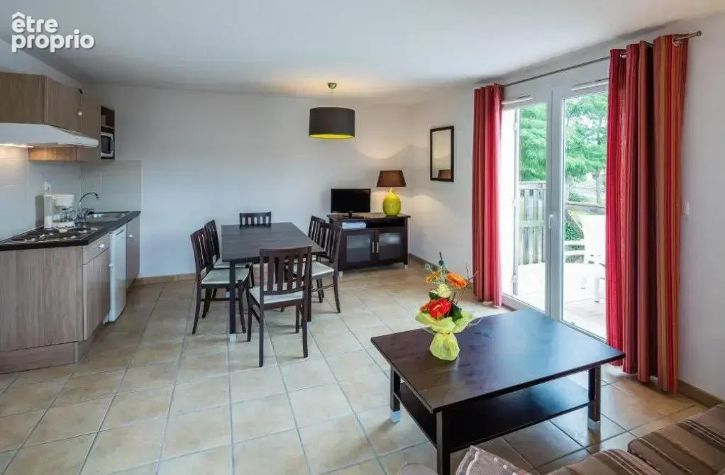 INVESTISSEMENT LOCATIF  Barbaste  Résidence Tourisme Le Domaine du Golf d'Albret  5.57% de rentabilité - photo 2