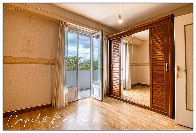 Appartement - 76 m² - 2 chambres - PAU - Allée de Morlàas - photo 4