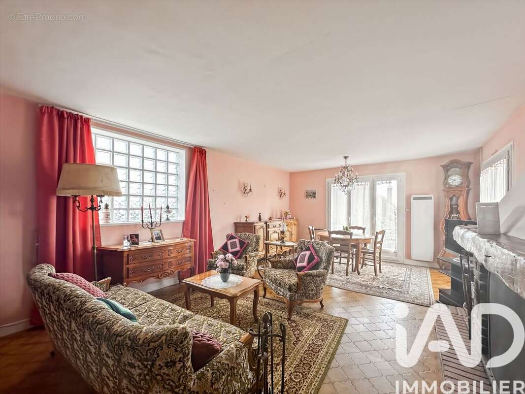 Photo 3 - Maison à LA VILLE-DU-BOIS