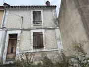 Maison à RUELLE-SUR-TOUVRE