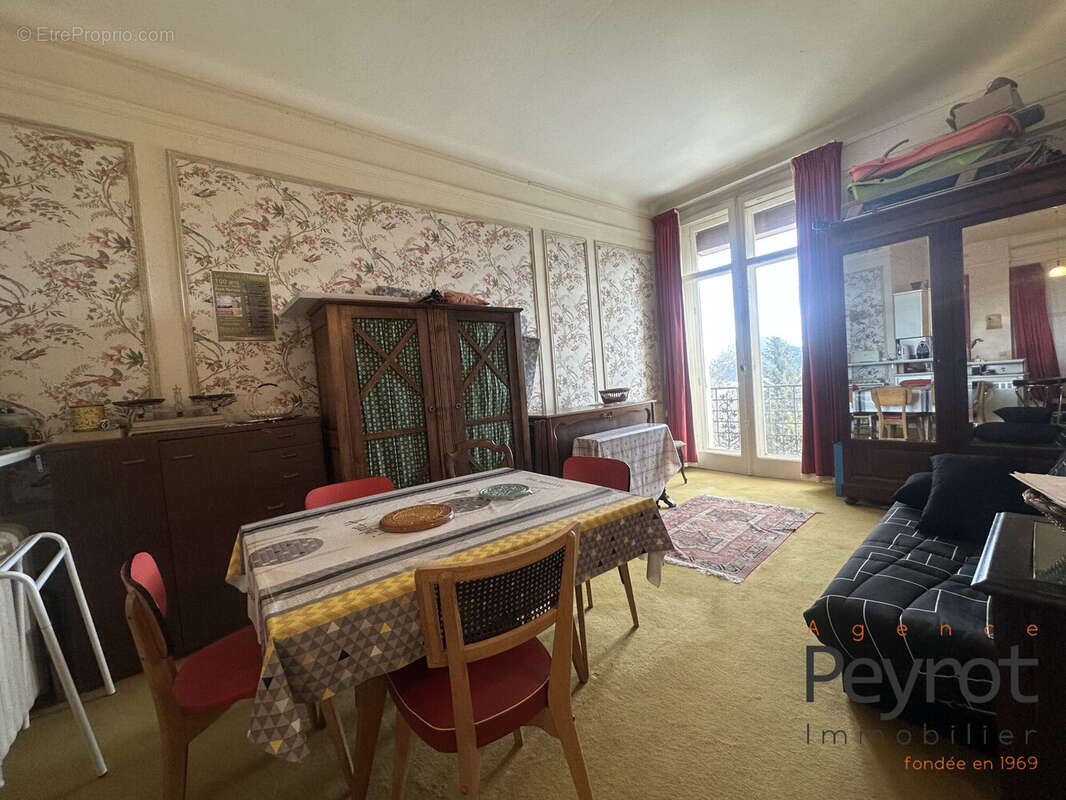 Appartement à FONT-ROMEU-ODEILLO-VIA