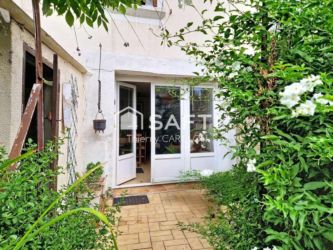 Maison 120 m² à Saint-Maixent-L'ecole  - photo 7
